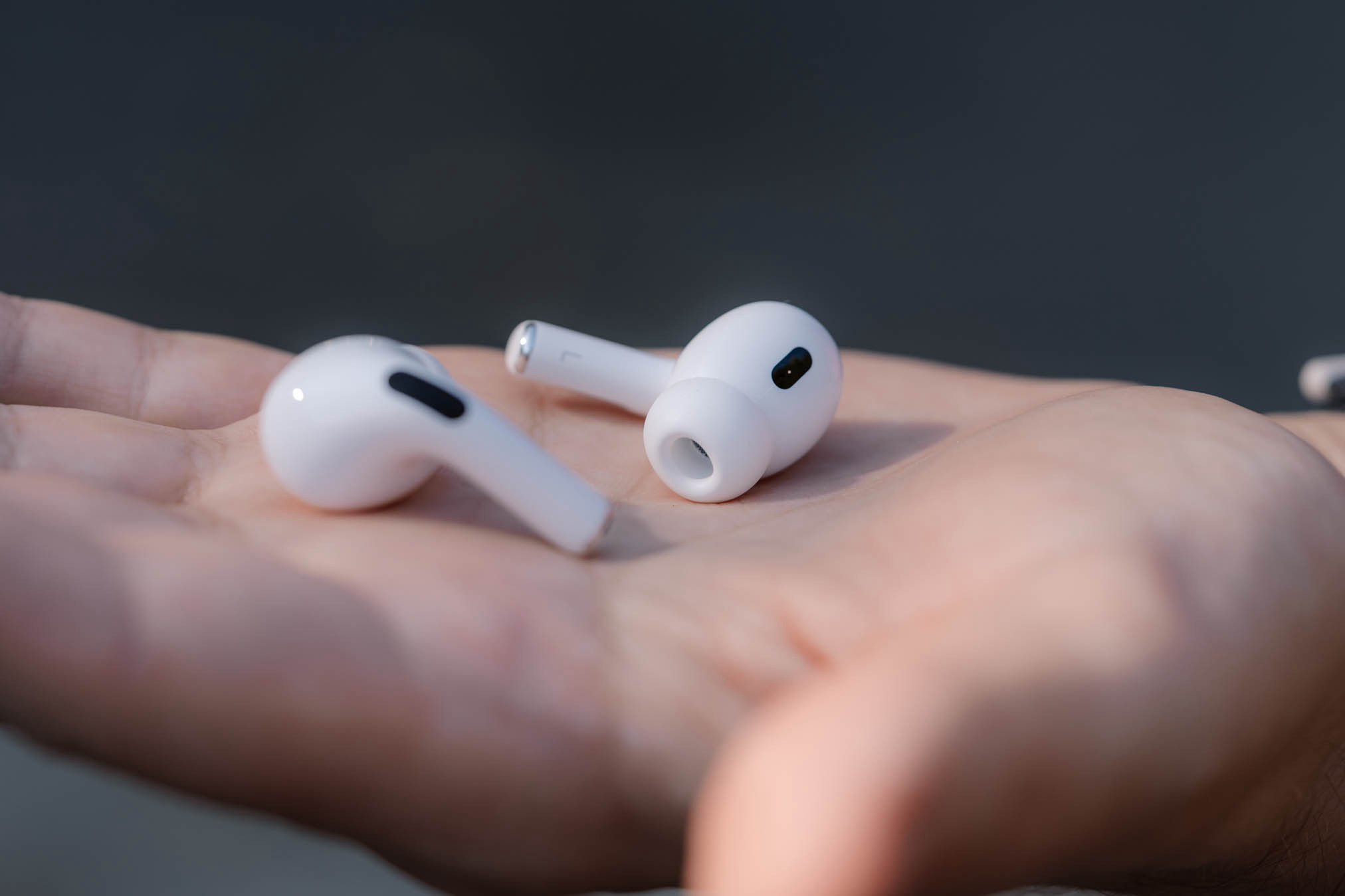 AirPods get custom equaliser in Apple's iOS public beta