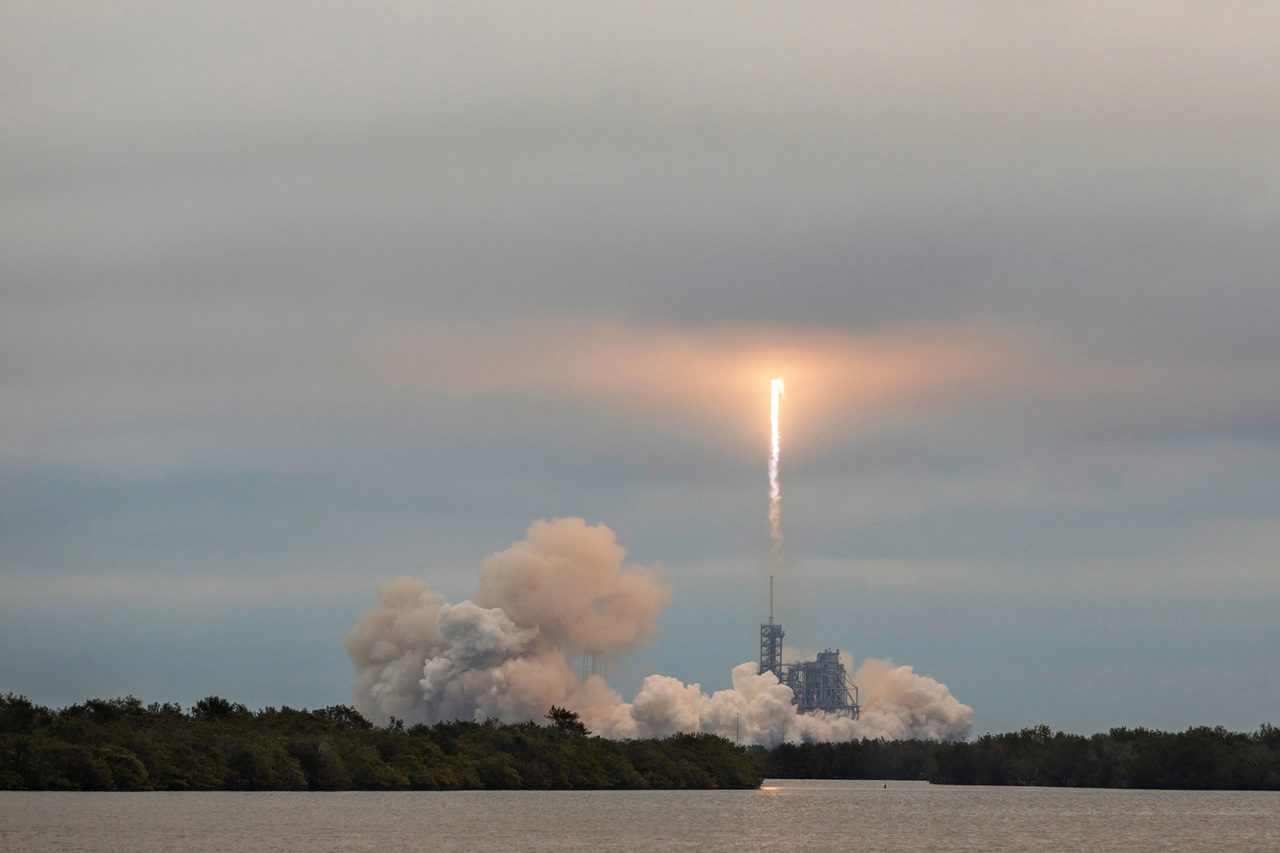 NASA rezygnuje z programów DEI. Nie są pierwsi