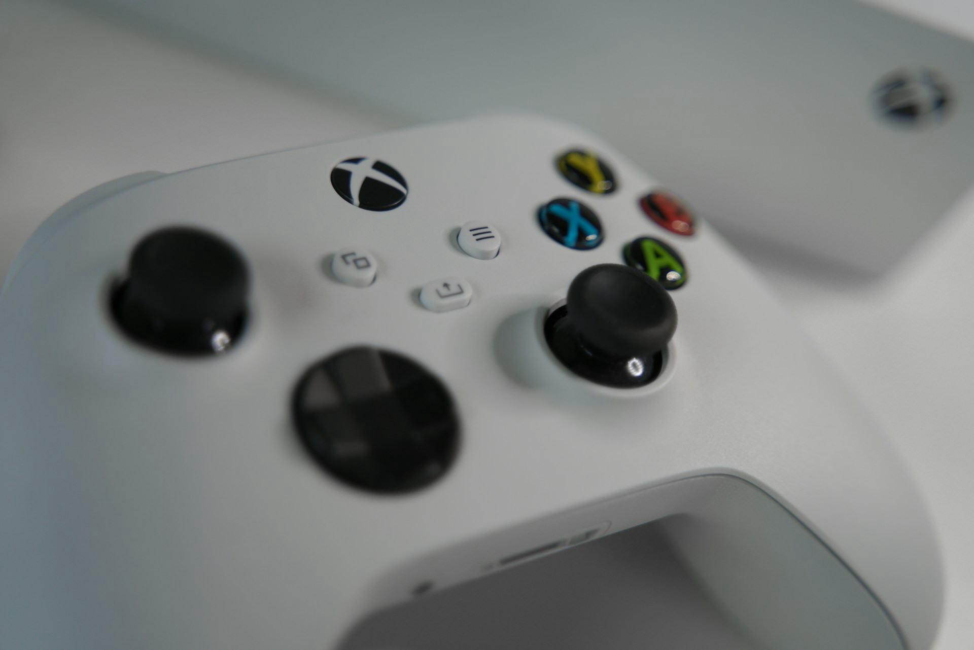 Lawina podwyżek sunie dalej. Konsole Xbox ostro w górę