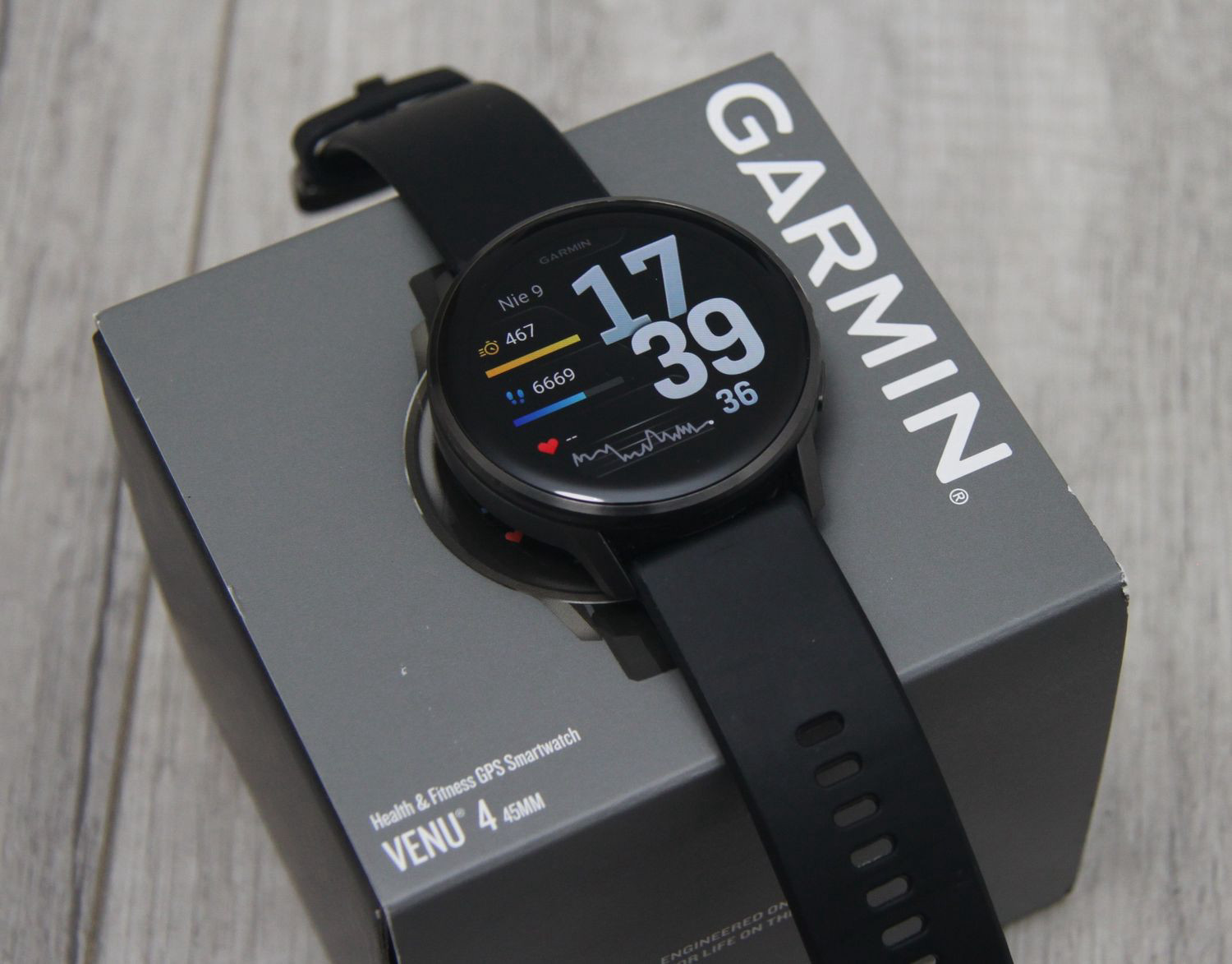 Garmin Venu 4 w mega promocji. Fenix 8 również sporo taniej
