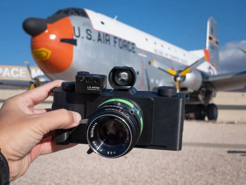 Wydrukował sobie aparat, który robi to, czego nawet iPhone nie potrafi