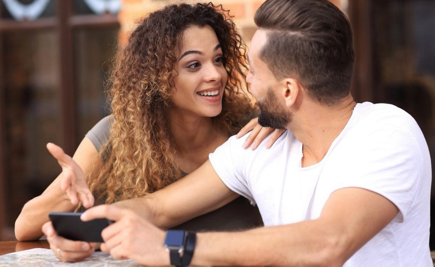 Oferty na telefon bez zobowiązań, które pokochają pary