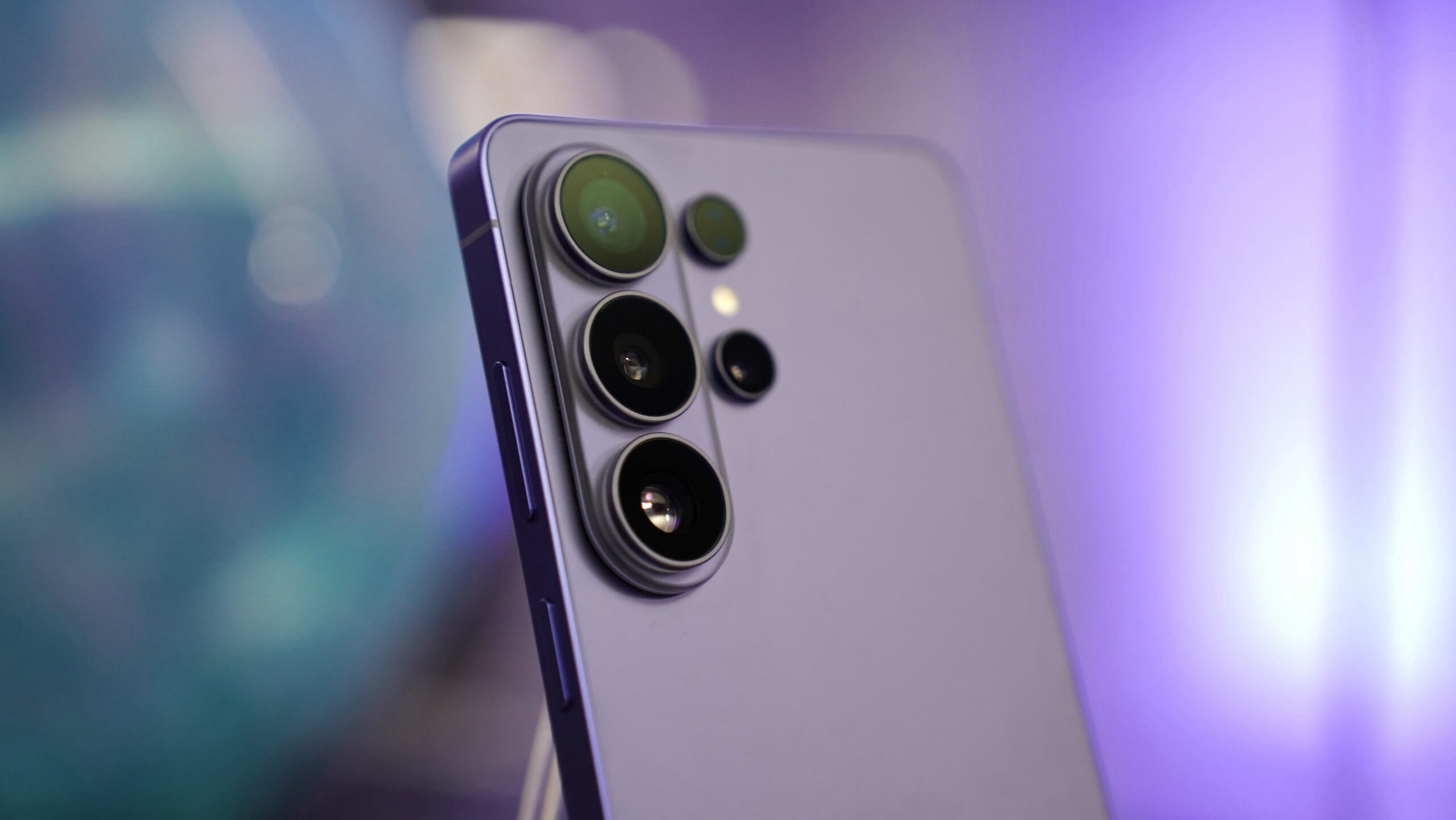 Samsung w końcu rozszerza możliwości flagowców, ale jest jeden problem