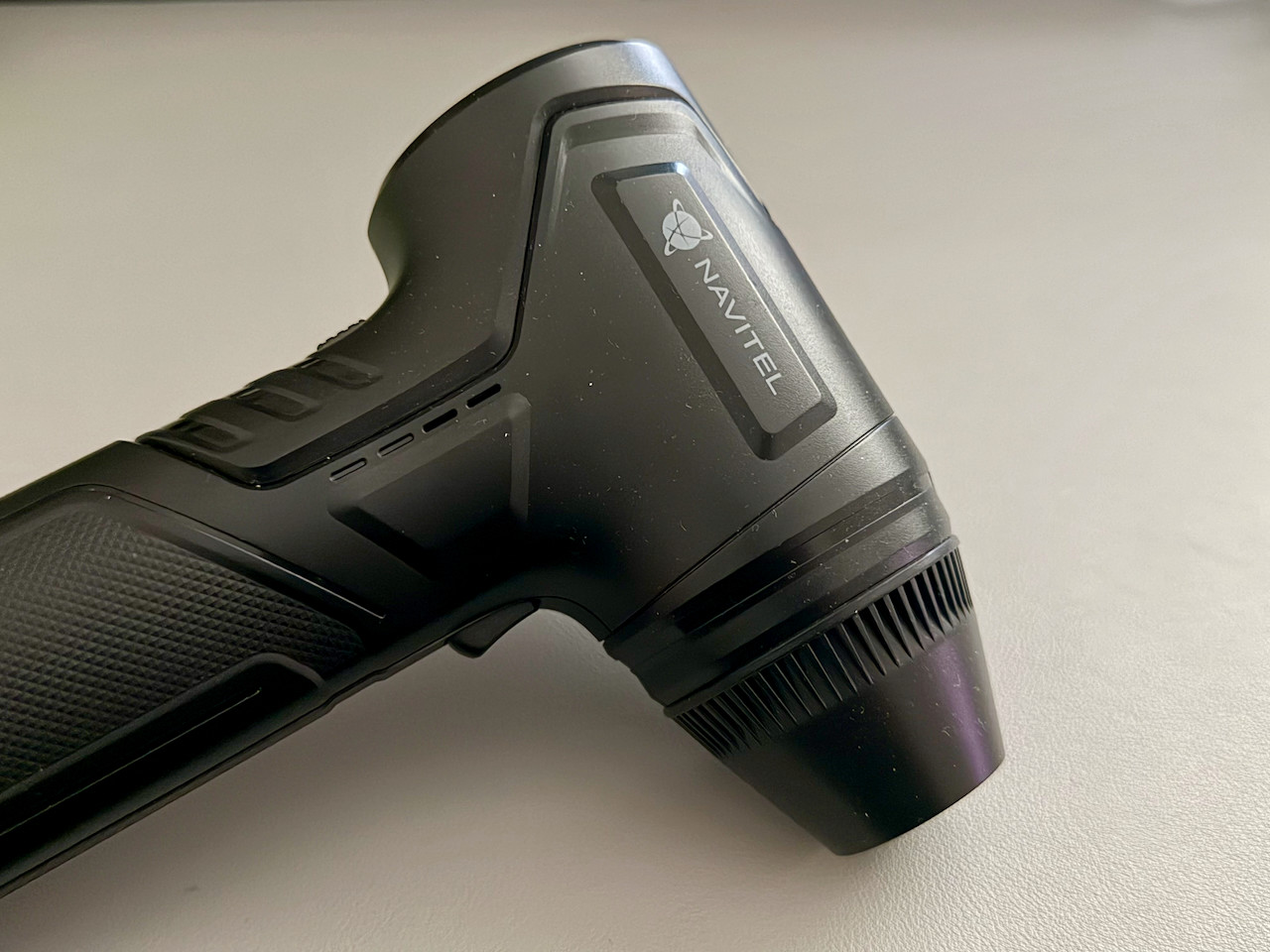 Navitel Tornado Jet TF7 - dmuchawa, która wiele ułatwia