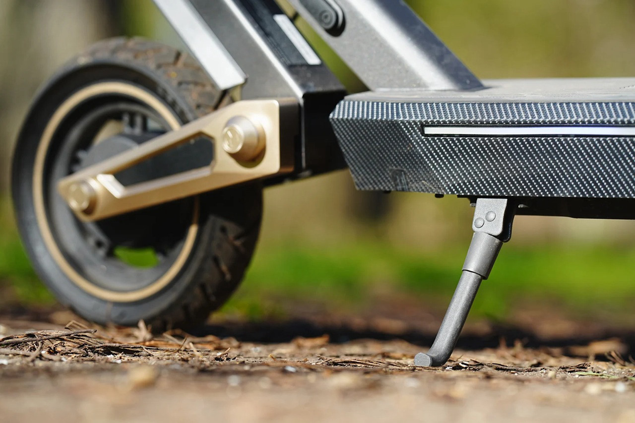 NAVEE prezentuje nowe hulajnogi. Wkrótce wyjadą na polskie chodniki