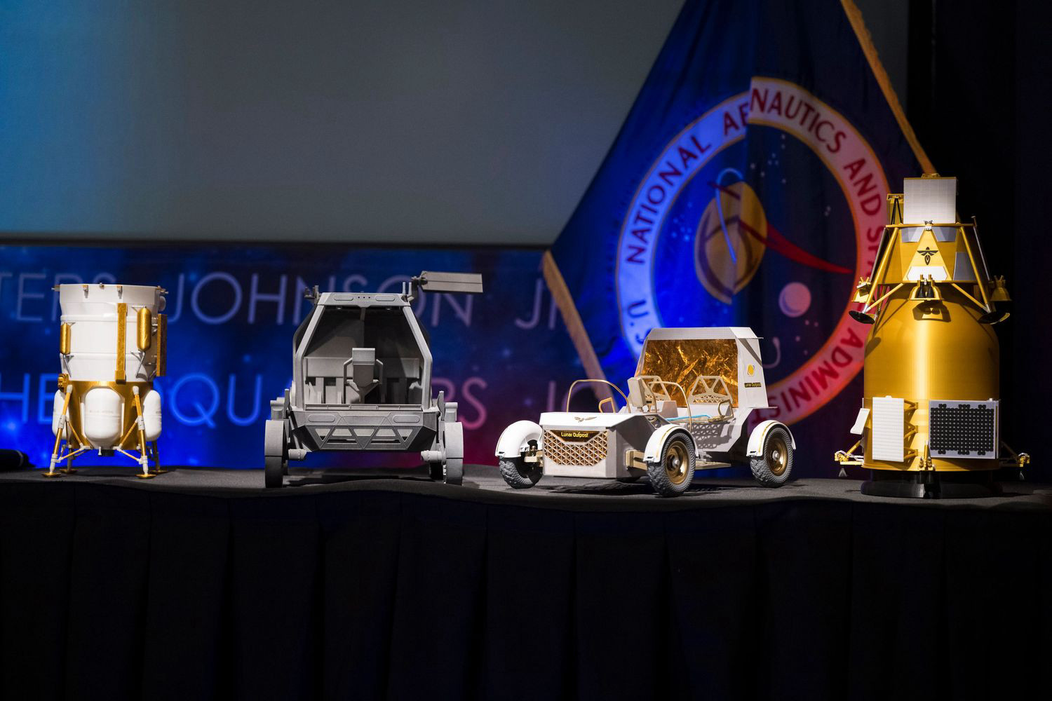 NASA ma plan na budowę bazy księżycowej. Jak z filmów sci-fi