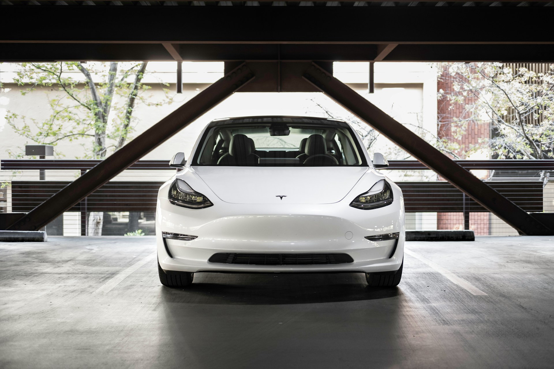 Tesla z dostawami +25% r/r bije prognozy analityków w najlepszym kwartale od dawna