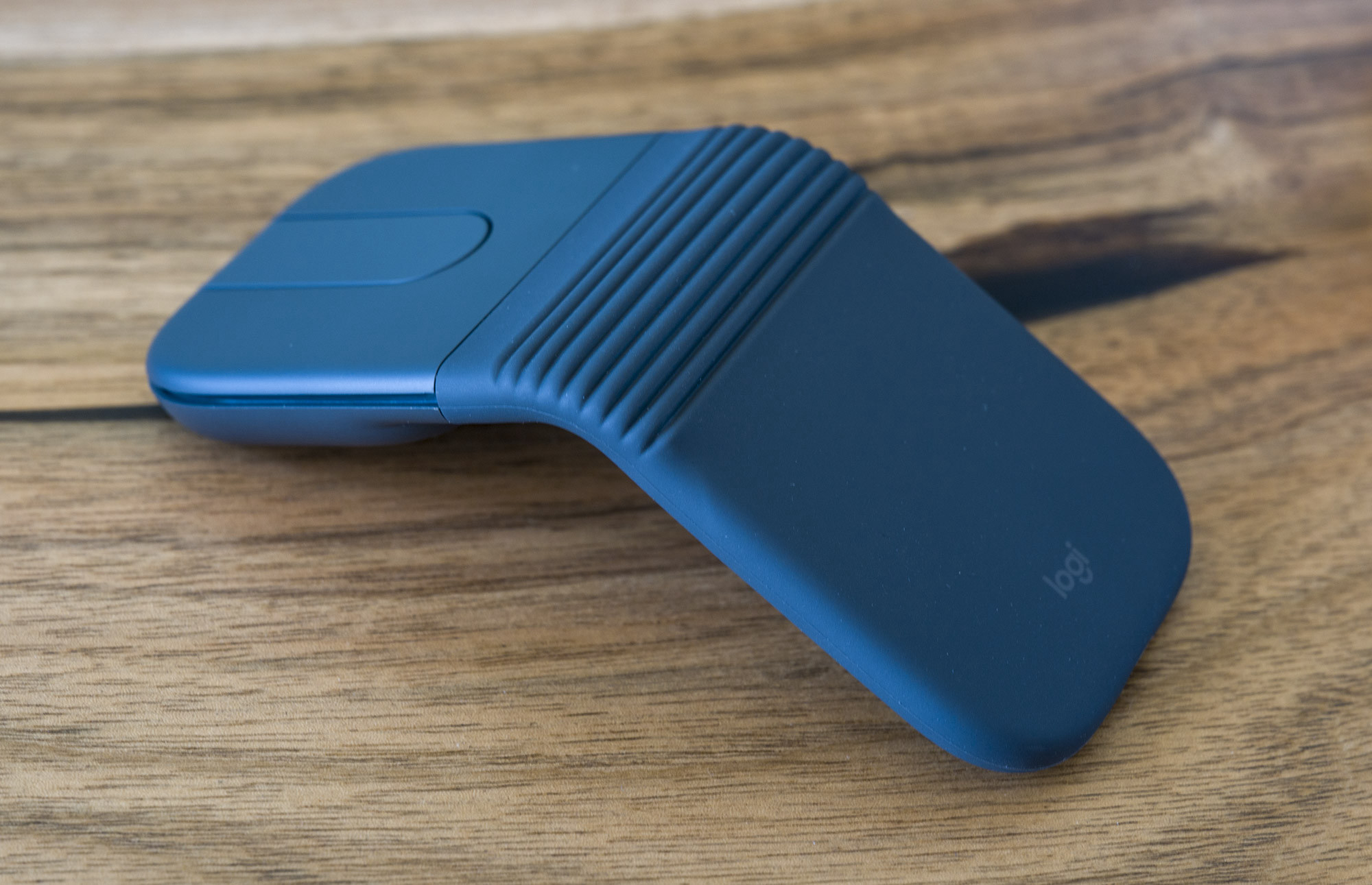 Logitech Mobi Fold: składana mysz do kieszeni za ok. 79 g