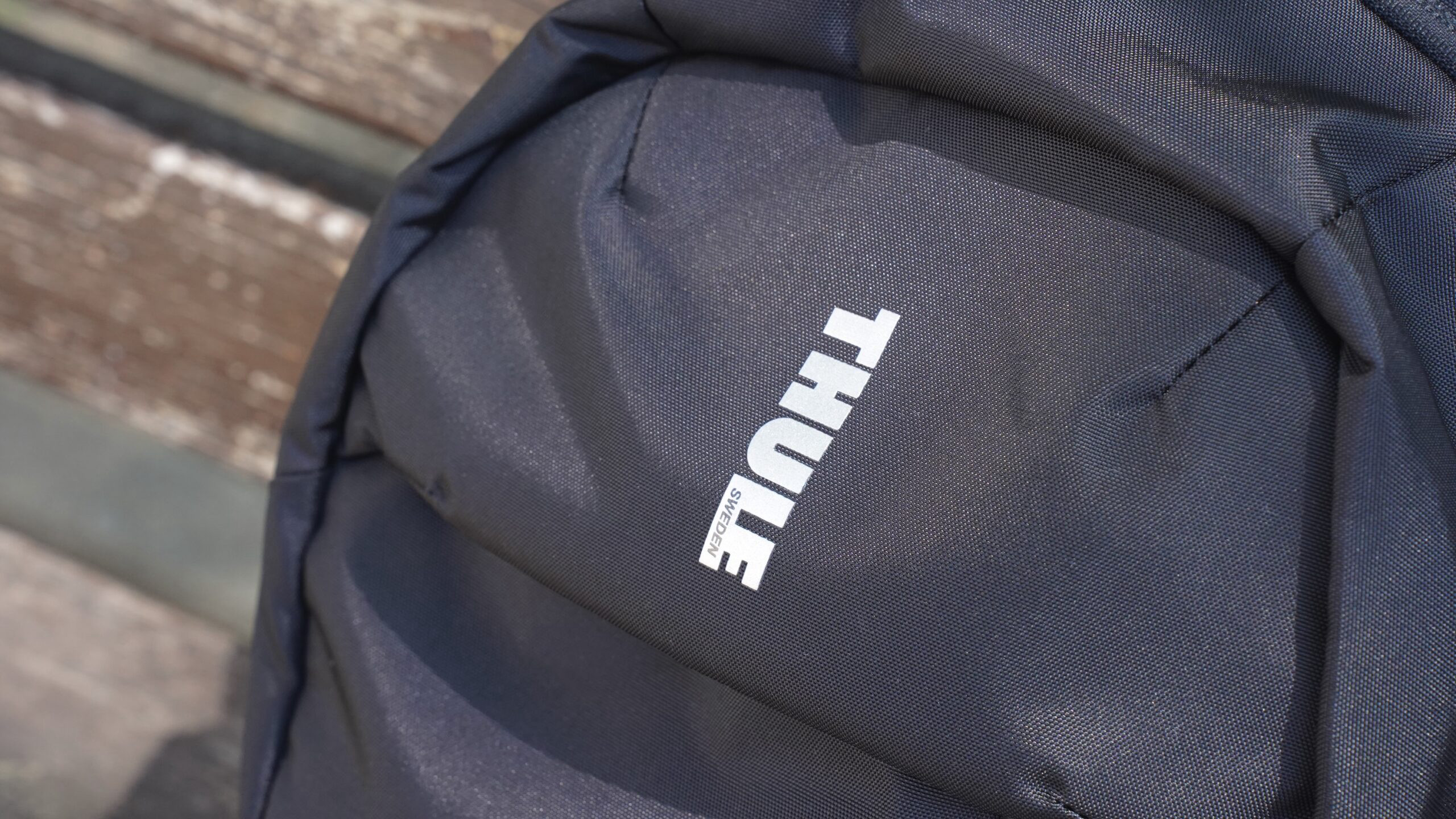 Thule EnRoute 12L review: the urban pack between a hip bag and a travel backpack